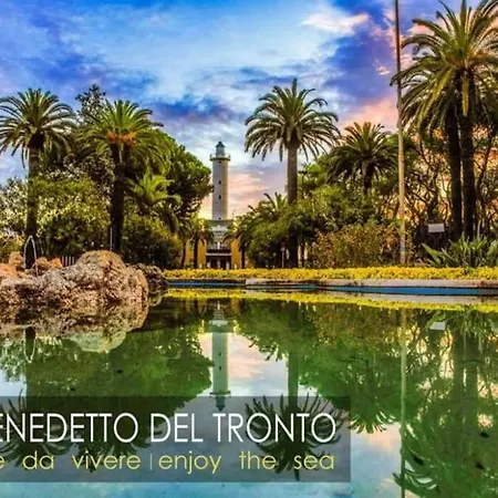 Elegante Trilocale Marconi Prima Fila Mare Lejlighed