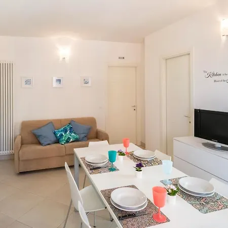 Elegante Trilocale Marconi Prima Fila Mare Apartmán San Benedetto del Tronto