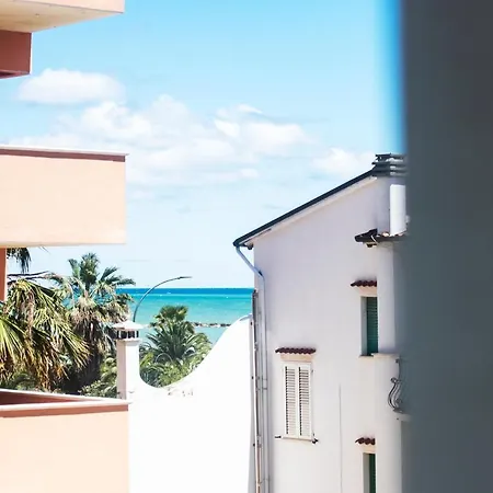 Elegante Trilocale Marconi Prima Fila Mare